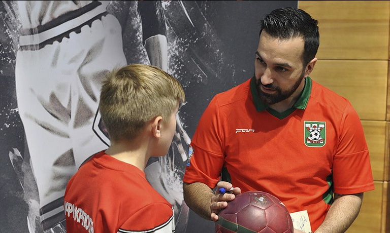 Генератор формы футбольной Генератор формы футбольной